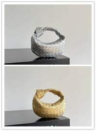Picture of Bottega Veneta Handbags _SKUfw224788861fw